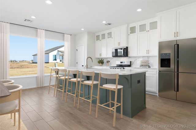 8500 E Galveston Street, Broken Arrow, OK 74014