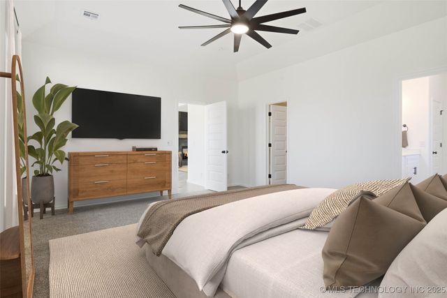 8500 E Galveston Street, Broken Arrow, OK 74014