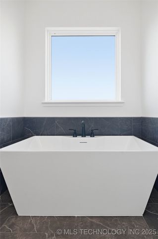 8500 E Galveston Street, Broken Arrow, OK 74014