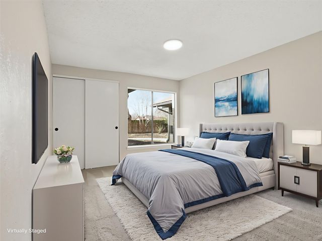 1826 Kingsbridge Drive, Garland, TX 75044