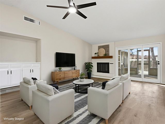 1826 Kingsbridge Drive, Garland, TX 75044