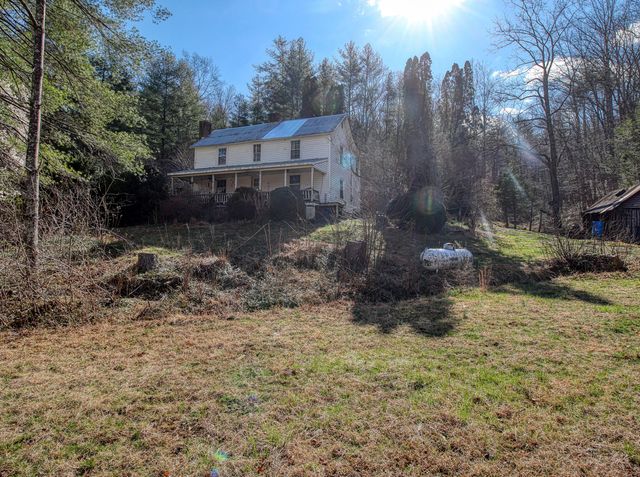 8214 Charity HWY, Ferrum, VA 24088