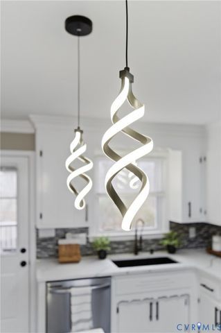 20104 Starr Ct, South Chesterfield, VA 23803