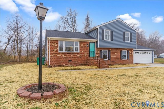 20104 Starr Ct, South Chesterfield, VA 23803