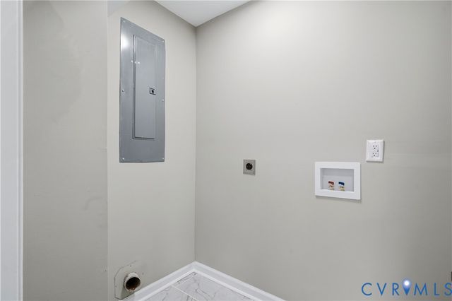 20104 Starr Ct, South Chesterfield, VA 23803