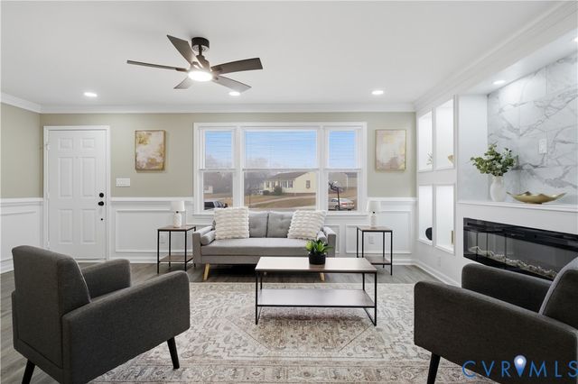 20104 Starr Ct, South Chesterfield, VA 23803