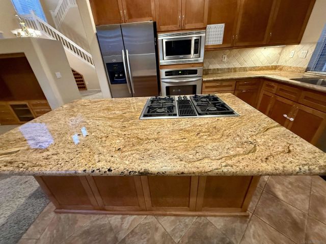 12061 Daymark Ct, San Diego, CA 92131