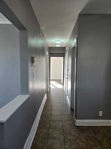 2822 W Marquette Road 2F, Chicago, IL 60629