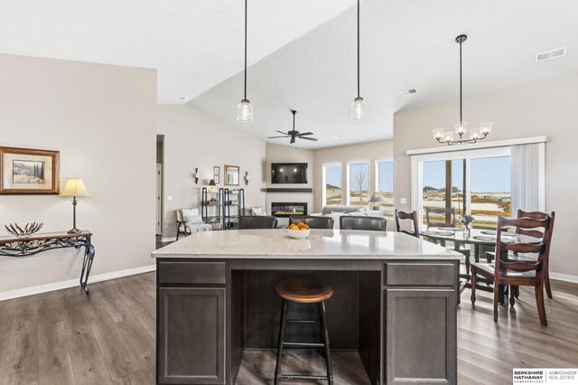 6406 S 213 Street, Elkhorn, NE 68022