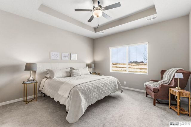 6406 S 213 Street, Elkhorn, NE 68022