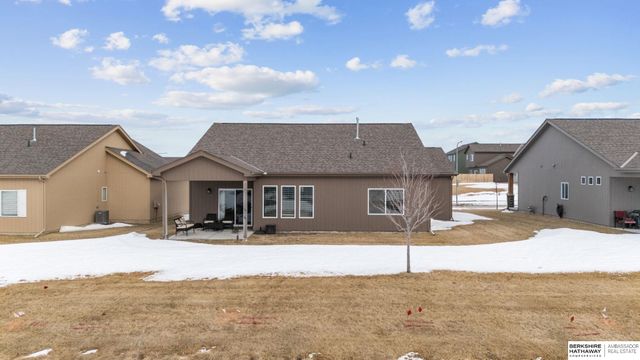 6406 S 213 Street, Elkhorn, NE 68022