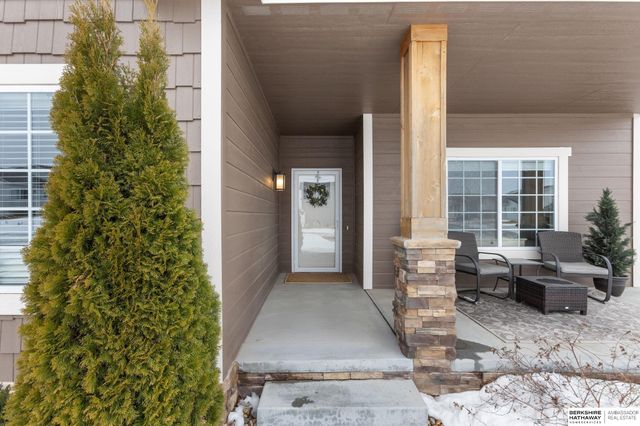 6406 S 213 Street, Elkhorn, NE 68022