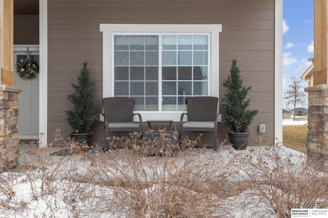 6406 S 213 Street, Elkhorn, NE 68022