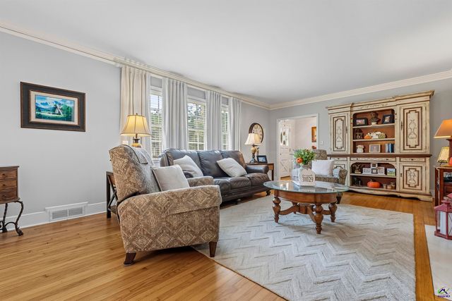 333 W Main Street, Forsyth, GA 31029