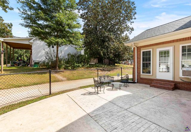 333 W Main Street, Forsyth, GA 31029