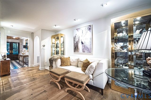 2401 Powderhorn Dr, Henrico, VA 23231