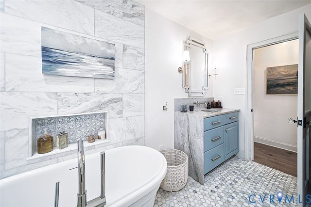 2401 Powderhorn Dr, Henrico, VA 23231