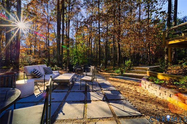 2401 Powderhorn Dr, Henrico, VA 23231