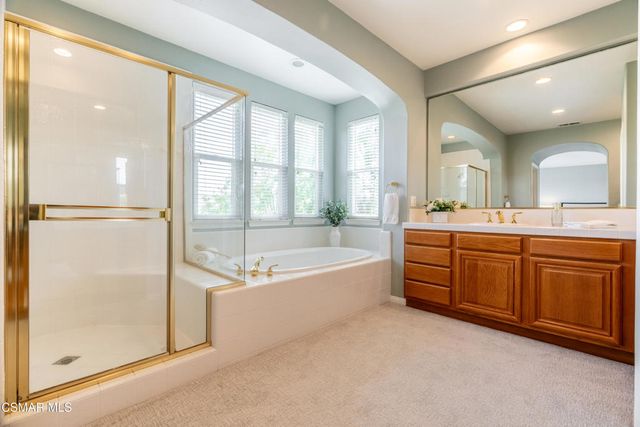 4300 Via Entrada, Newbury Park, CA 91320