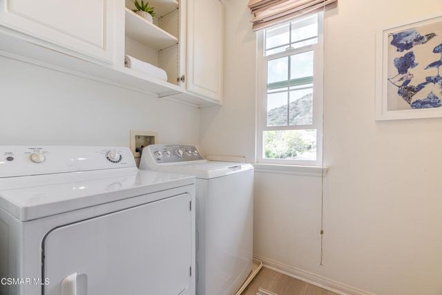 4300 Via Entrada, Newbury Park, CA 91320