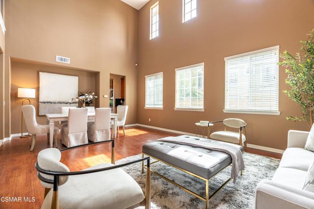 4300 Via Entrada, Newbury Park, CA 91320