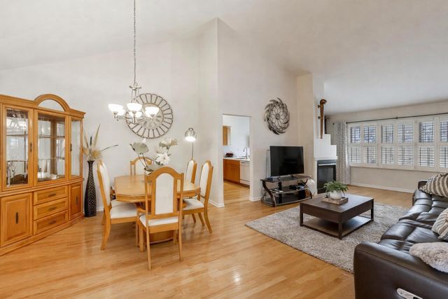 1734 Windfield Drive, Munster, IN 46321