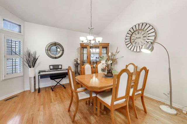 1734 Windfield Drive, Munster, IN 46321