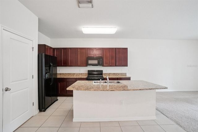 8986 INDIGO TRAIL LOOP, Riverview, FL 33578