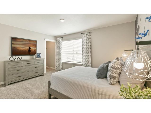 4869 Lynxes Way, Johnstown, CO 80534