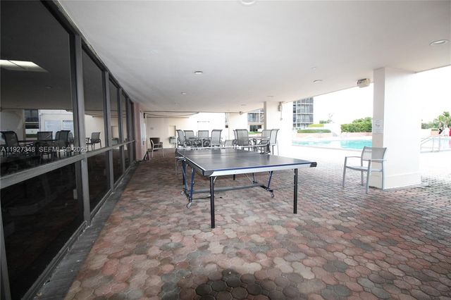20379 W Country Club Drive 2237, Aventura, FL 33180