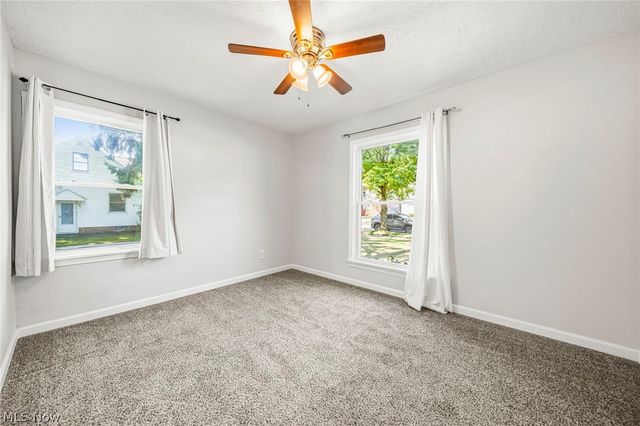 913 Glenside Road, South Euclid, OH 44121