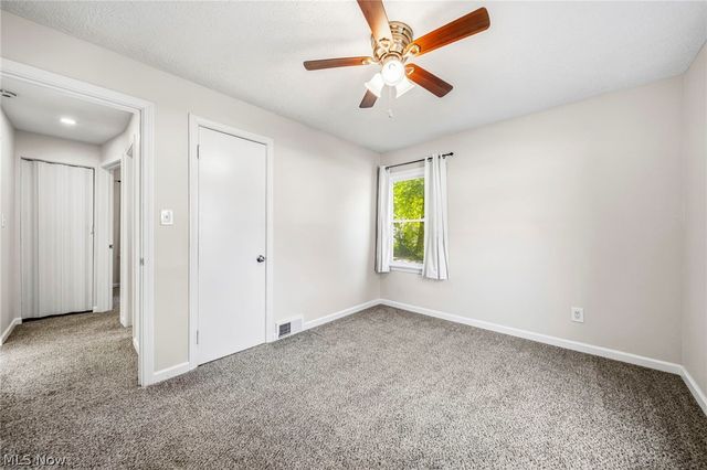 913 Glenside Road, South Euclid, OH 44121