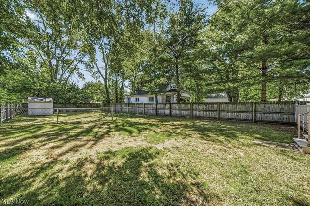 913 Glenside Road, South Euclid, OH 44121