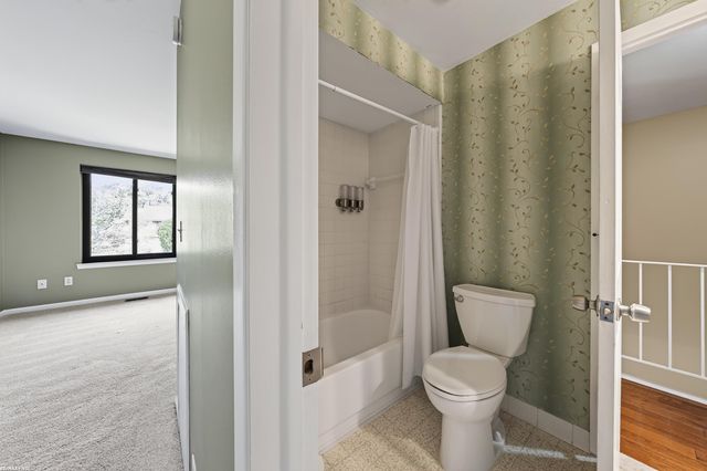 8224 Clay Court Court 11, Sterling Heights, MI 48313