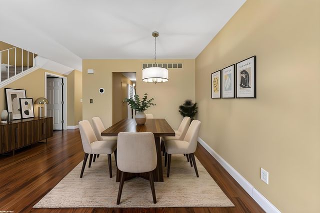 8224 Clay Court Court 11, Sterling Heights, MI 48313