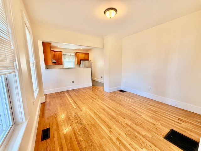 81 South St 81, Quincy, MA 02169