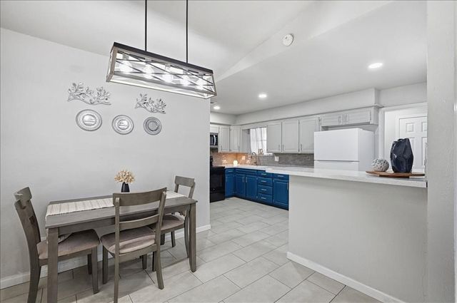 1120 NW 104th Terrace, Oklahoma City, OK 73114