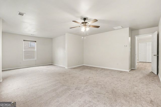 6858 Pierless Avenue, Sugar Hill, GA 30518