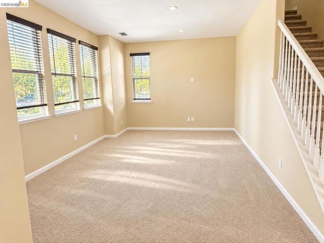 2520 Snowy Egret St, Modesto, CA 95355