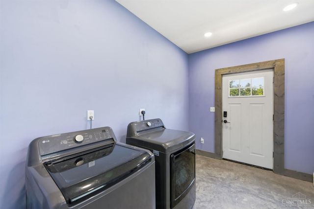 2585 Moler Road, Wayne Twp, OH 45122