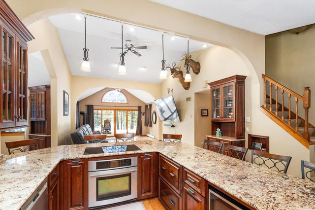 4512 Boulder Dam Road, Duluth, MN 55803