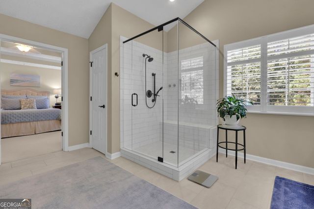 8720 Meadow Glen Court, Gainesville, GA 30506