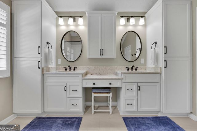 8720 Meadow Glen Court, Gainesville, GA 30506
