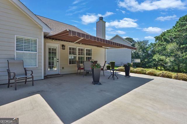 8720 Meadow Glen Court, Gainesville, GA 30506