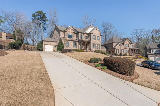 2471 Brewer Way NE, Marietta, GA 30066