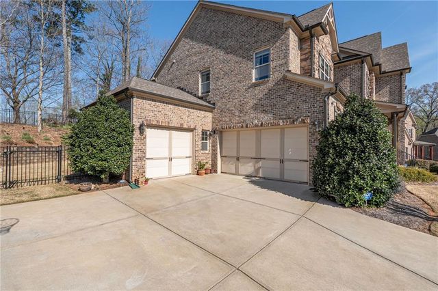2471 Brewer Way NE, Marietta, GA 30066