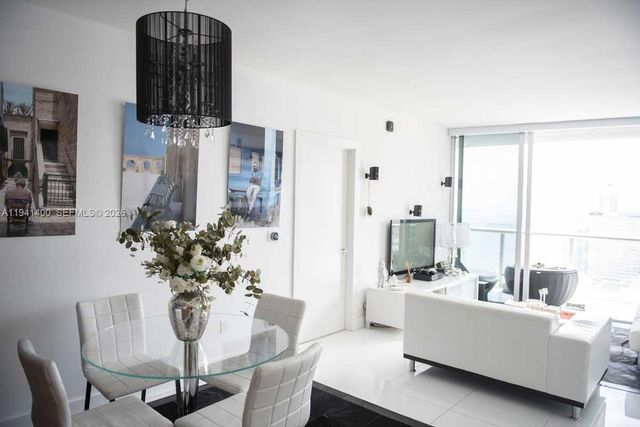 495 Brickell Ave 3805, Miami, FL 33131