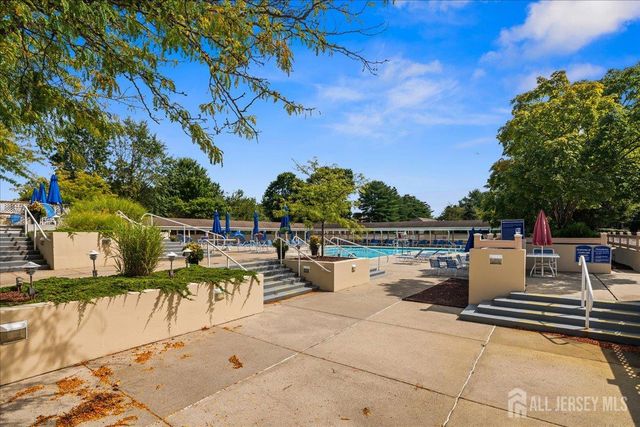 124 Concordia Circle H, Monroe, NJ 08831