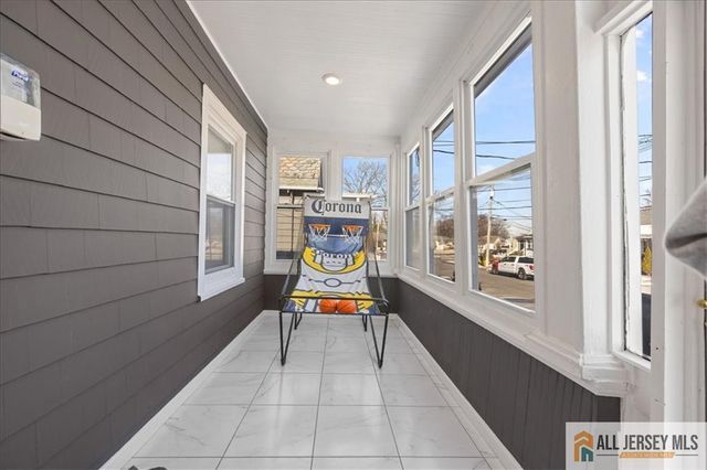 8 Center Street, South River, NJ 08882