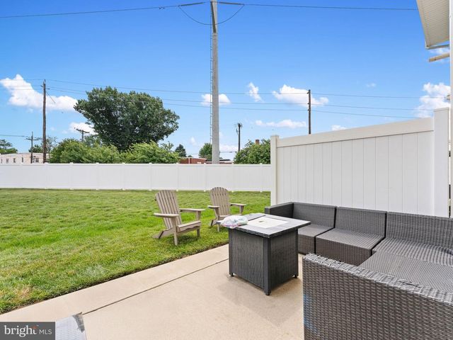 14 LUMBER LN, Mount Ephraim, NJ 08059